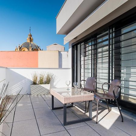 Attic With Terrace- 1Bd 1Bth- Corral Del Rey Apartment Seville Luaran gambar