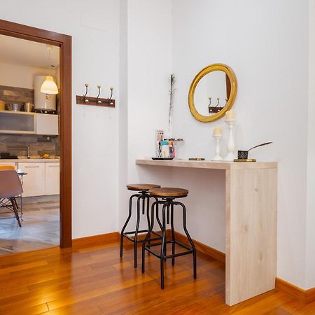 Attic With Terrace- 1Bd 1Bth- Corral Del Rey Apartment Seville Luaran gambar
